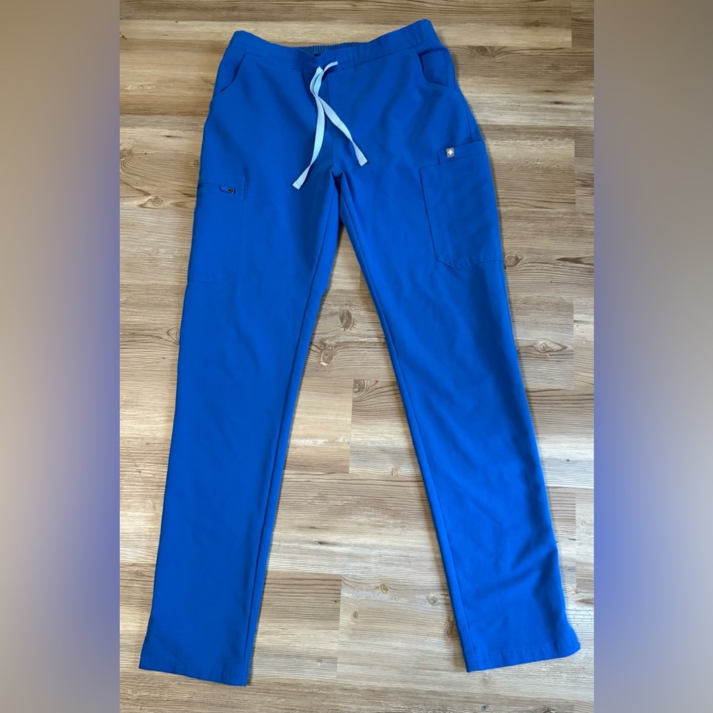 FIGS Yola Skinny Scrub Pants Woman Size Small/Tall  Royal Blue